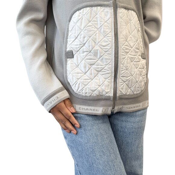 CHANEL Sport Vintage 04P CC Logo Zipped Quilted Jacket Top #44 Gray [105664] - Picture 3 of 12